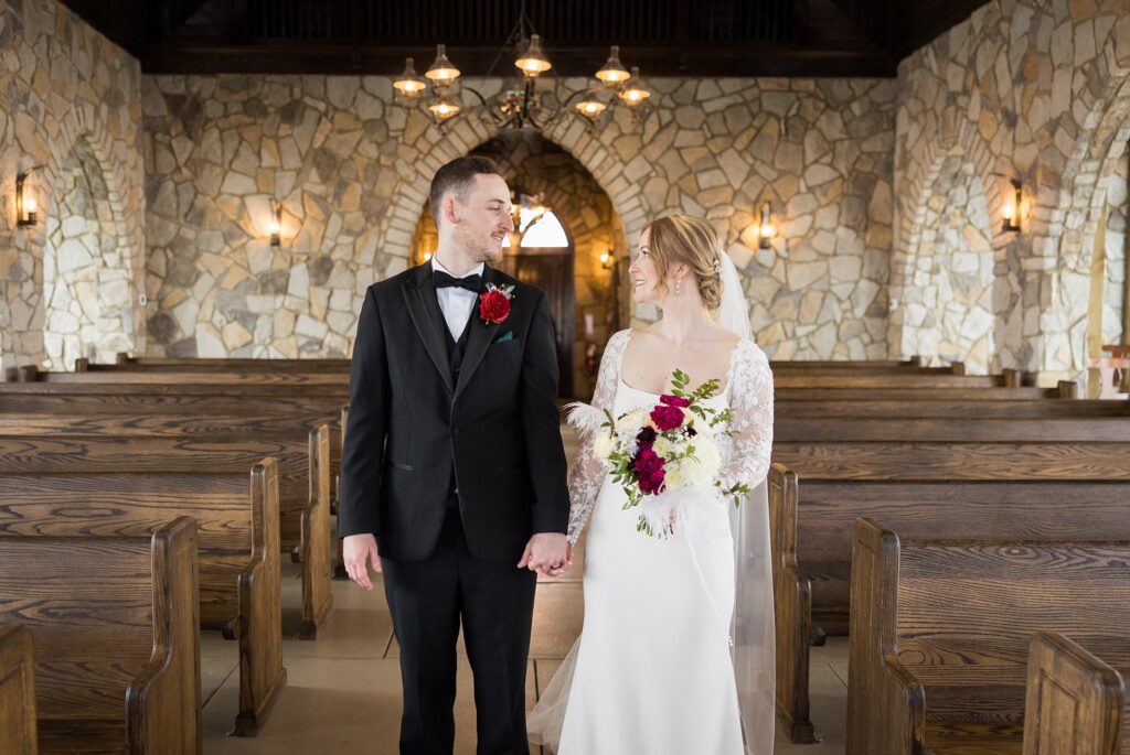 Lace + Honey's capture of a heartfelt letter reading moment at Glassy Chapel.